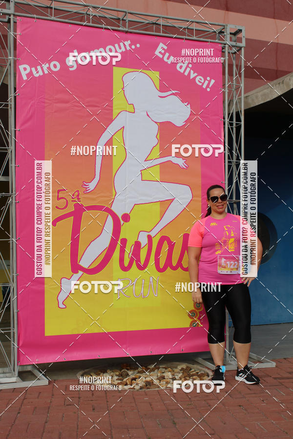 Buy your photos of the event5� Divas Run on Fotop