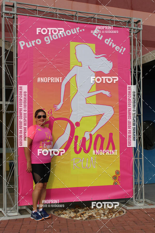 Buy your photos of the event5� Divas Run on Fotop