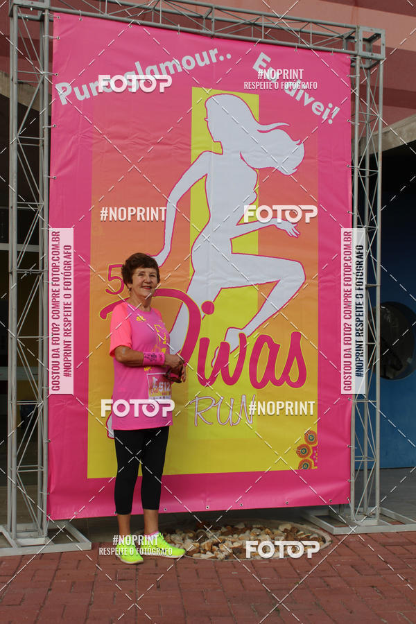 Buy your photos of the event5� Divas Run on Fotop