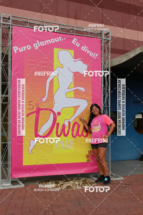 Buy your photos of the event5� Divas Run on Fotop