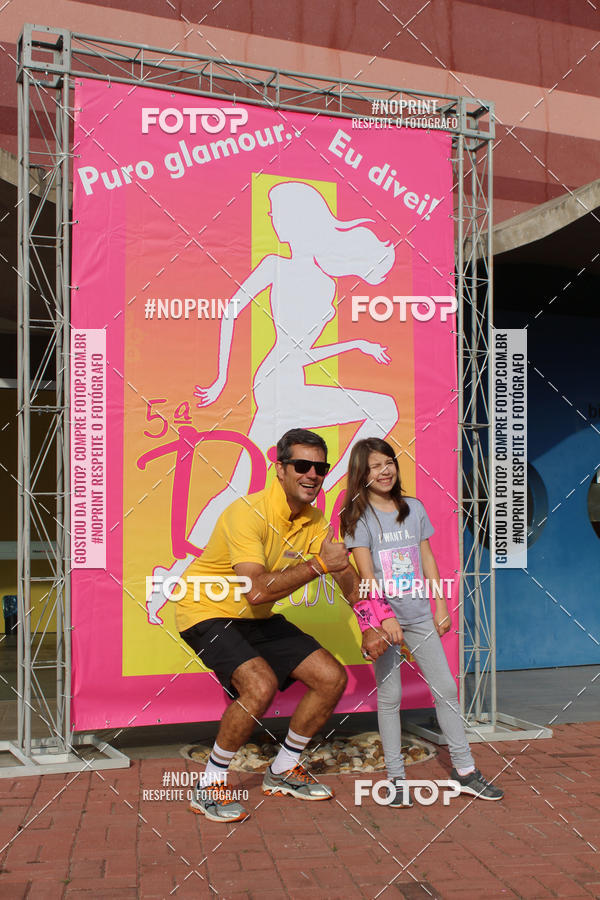 Buy your photos of the event5� Divas Run on Fotop