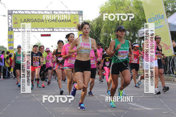 Buy your photos of the event5� Divas Run on Fotop