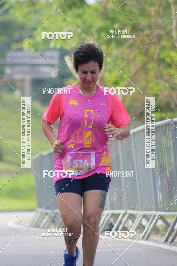 Buy your photos of the event5� Divas Run on Fotop
