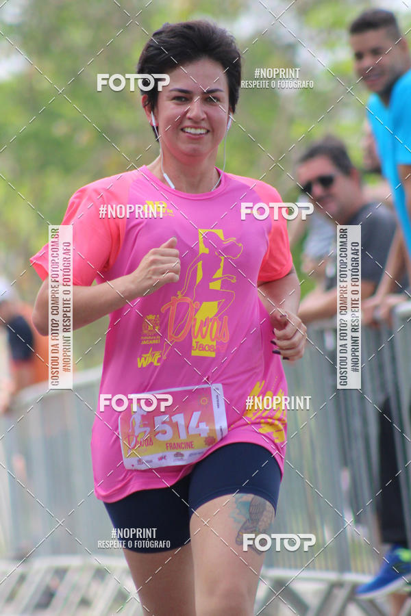 Buy your photos of the event5� Divas Run on Fotop