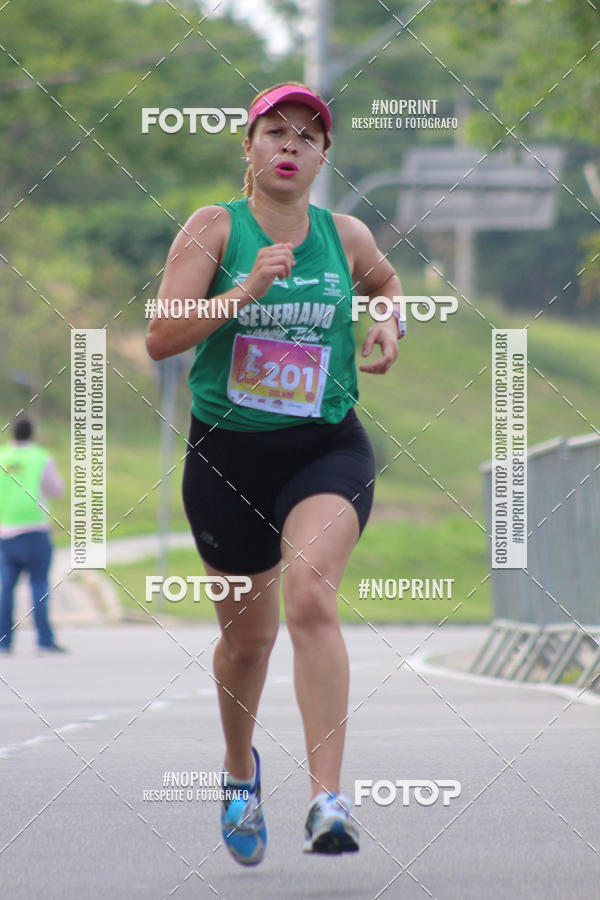 Buy your photos of the event5� Divas Run on Fotop