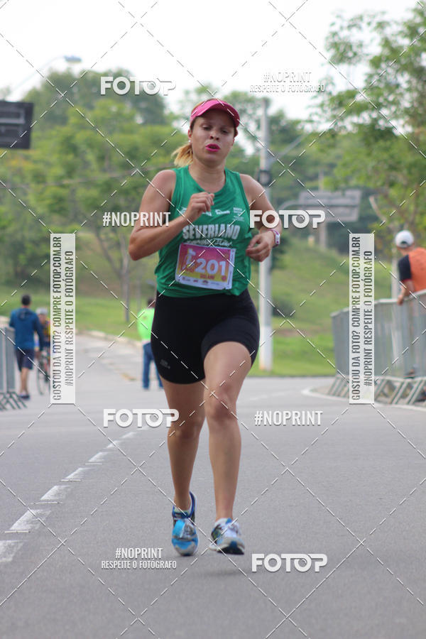 Buy your photos of the event5� Divas Run on Fotop
