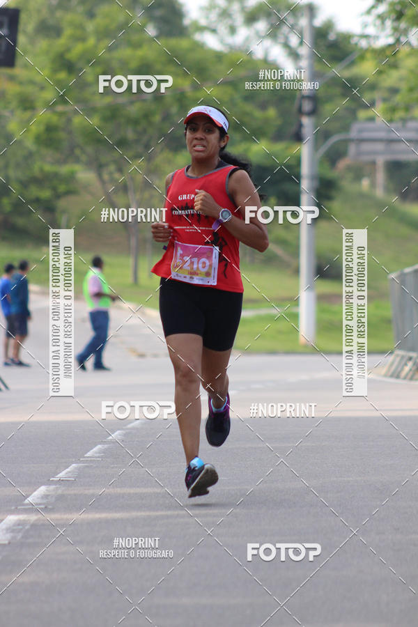 Buy your photos of the event5� Divas Run on Fotop