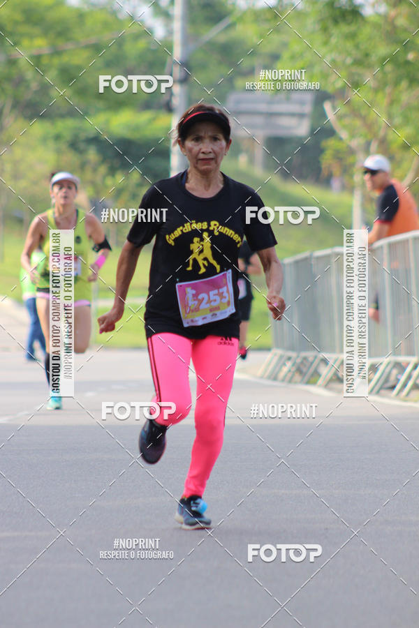 Buy your photos of the event5� Divas Run on Fotop