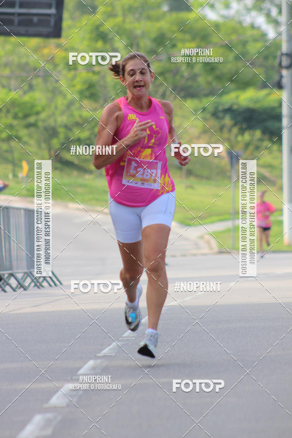 Buy your photos of the event5� Divas Run on Fotop