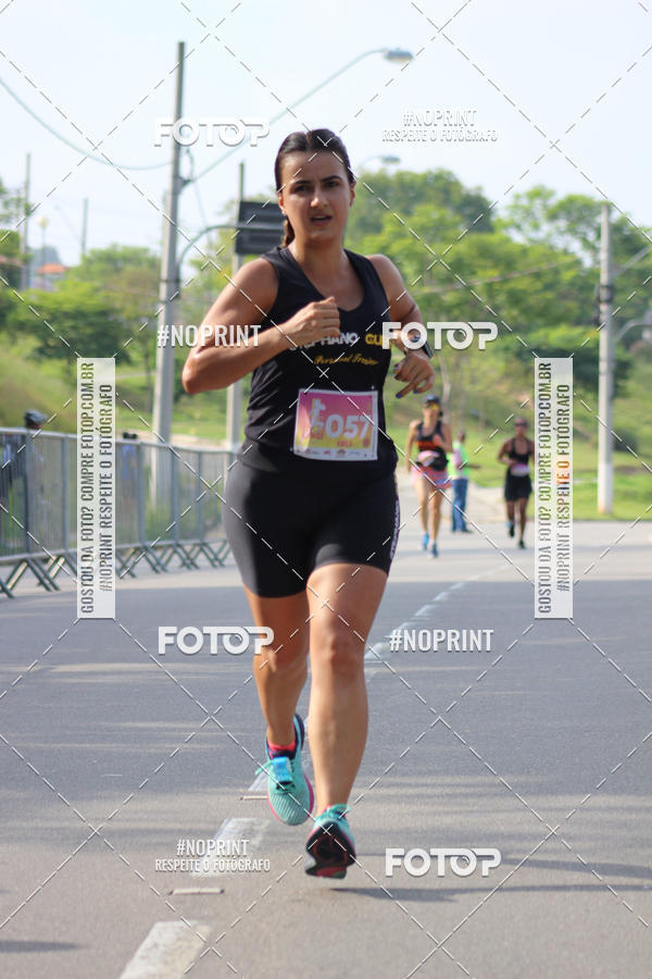 Buy your photos of the event5� Divas Run on Fotop