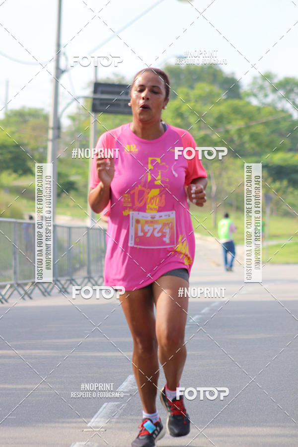 Buy your photos of the event5� Divas Run on Fotop