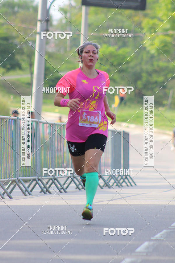 Buy your photos of the event5� Divas Run on Fotop