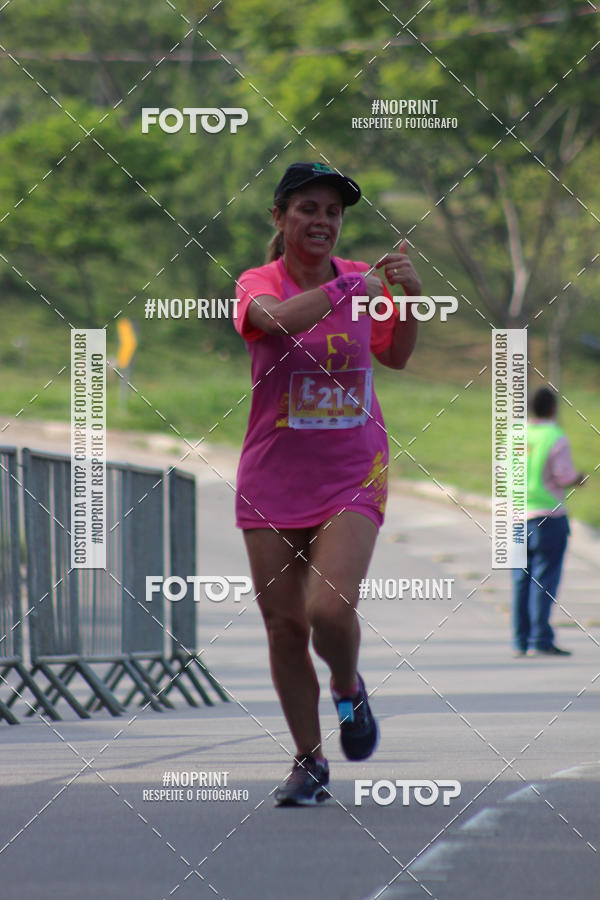 Buy your photos of the event5� Divas Run on Fotop