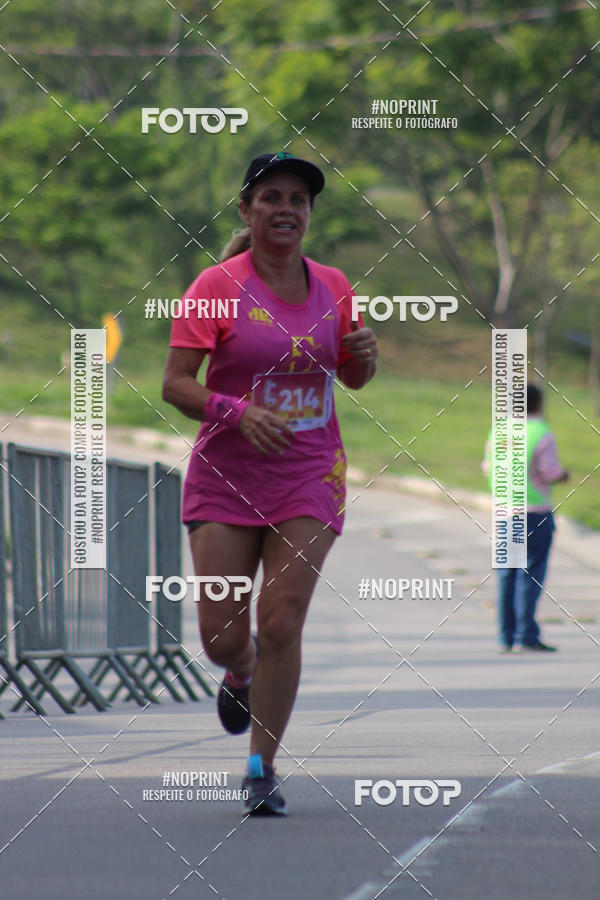 Buy your photos of the event5� Divas Run on Fotop
