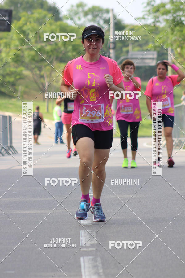 Buy your photos of the event5� Divas Run on Fotop