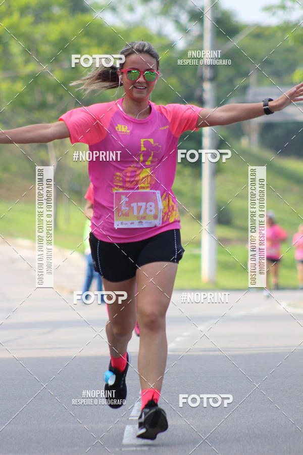 Buy your photos of the event5� Divas Run on Fotop