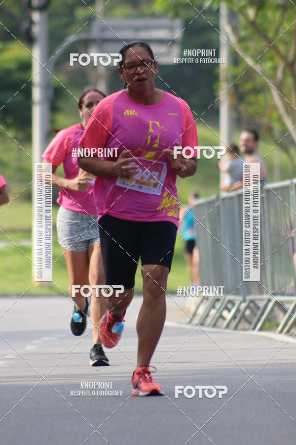 Buy your photos of the event5� Divas Run on Fotop