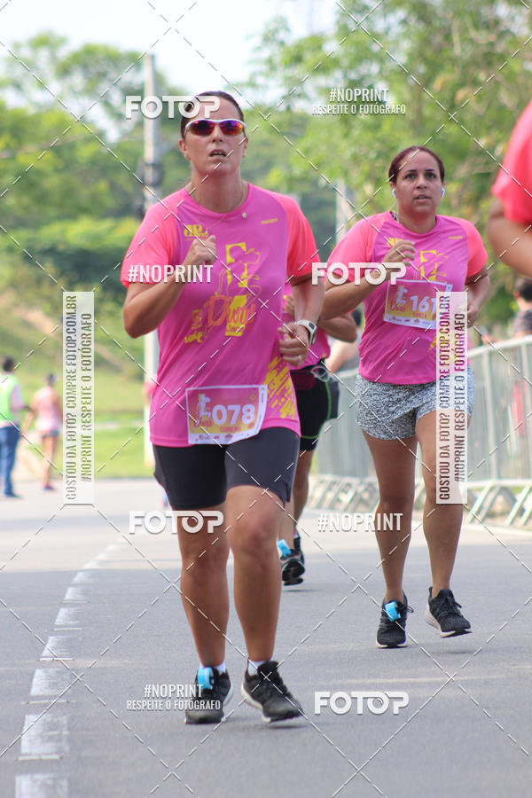 Buy your photos of the event5� Divas Run on Fotop
