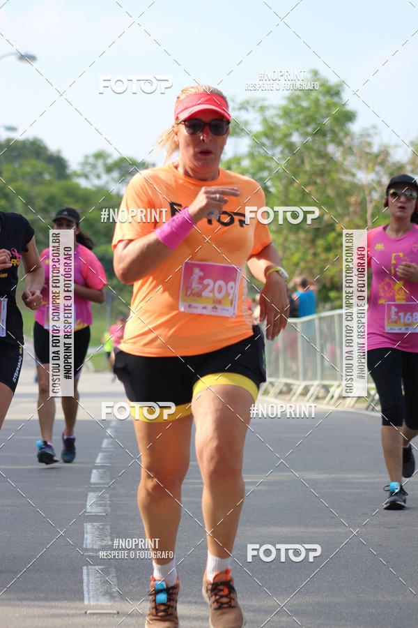 Buy your photos of the event5� Divas Run on Fotop