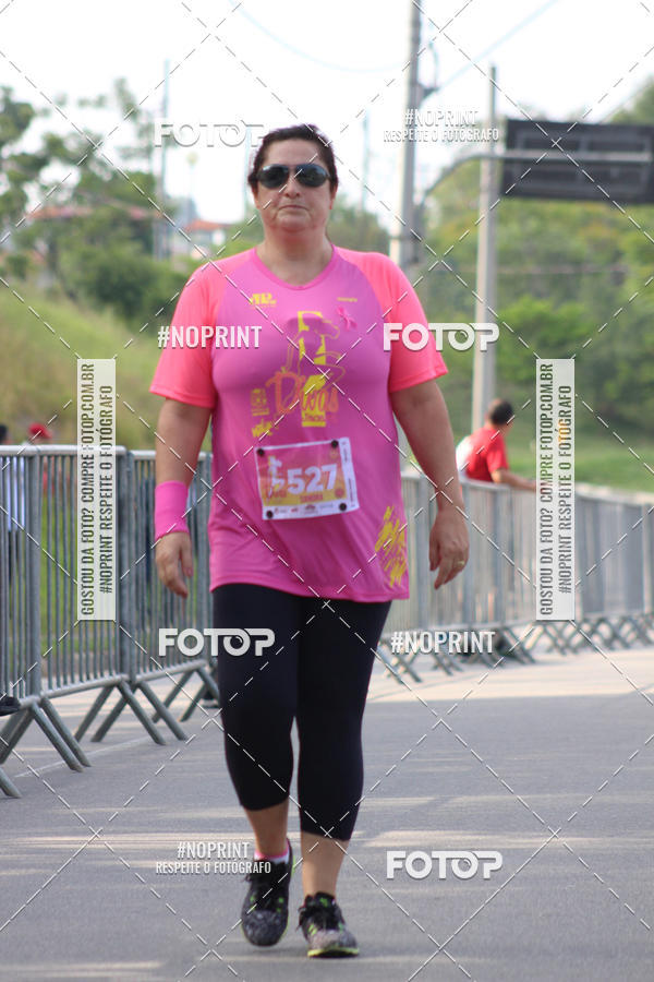 Buy your photos of the event5� Divas Run on Fotop