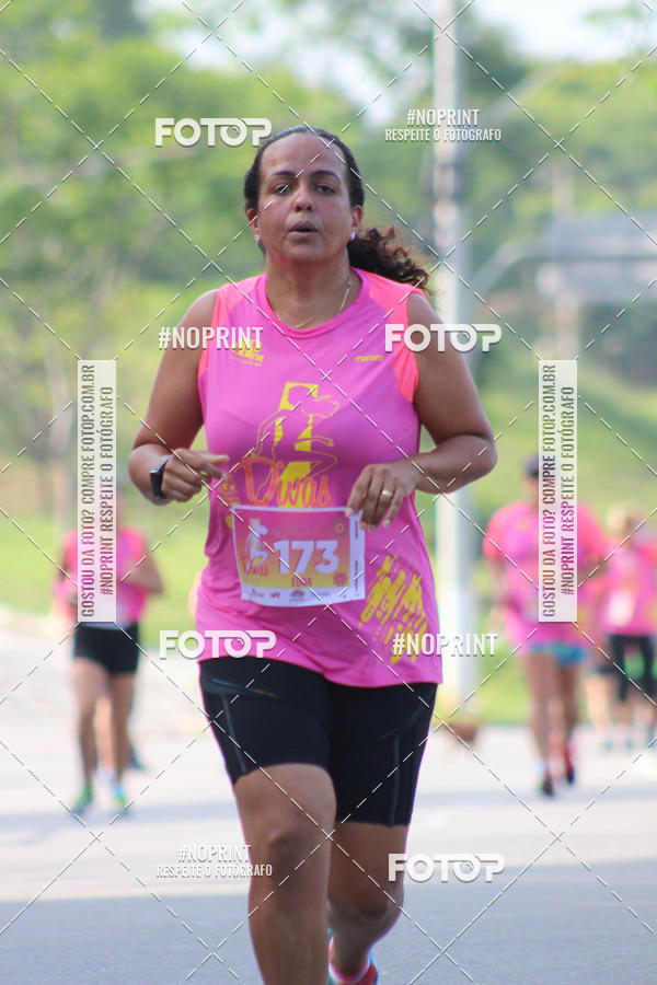 Buy your photos of the event5� Divas Run on Fotop