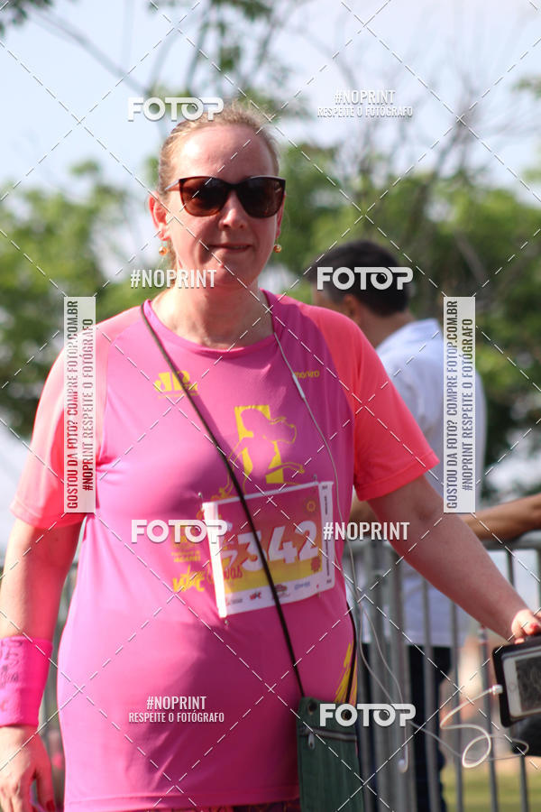 Buy your photos of the event5� Divas Run on Fotop