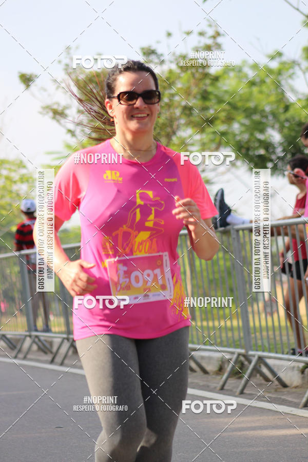 Buy your photos of the event5� Divas Run on Fotop
