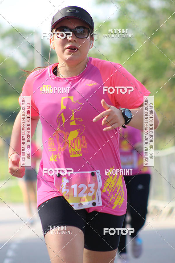 Buy your photos of the event5� Divas Run on Fotop