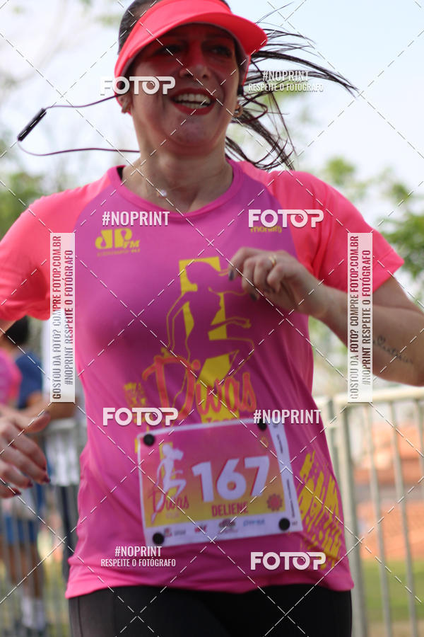 Buy your photos of the event5� Divas Run on Fotop