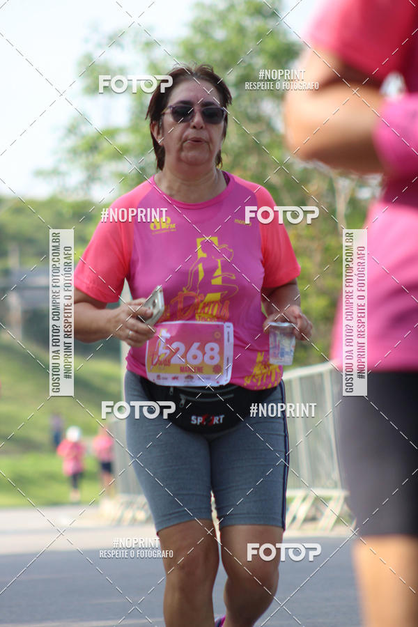 Buy your photos of the event5� Divas Run on Fotop
