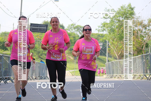 Buy your photos of the event5� Divas Run on Fotop