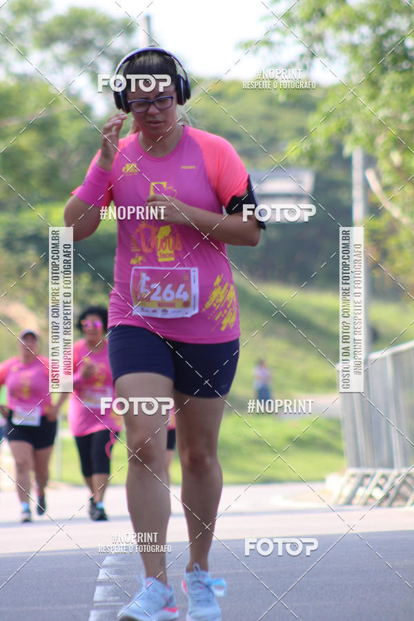 Buy your photos of the event5� Divas Run on Fotop