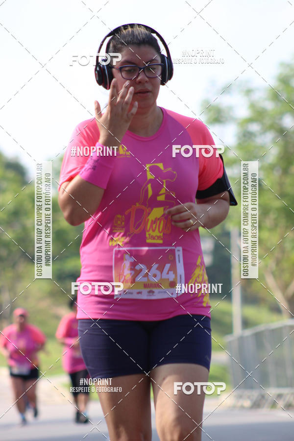 Buy your photos of the event5� Divas Run on Fotop