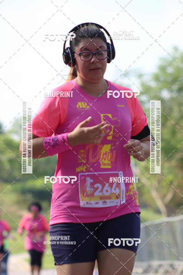 Buy your photos of the event5� Divas Run on Fotop