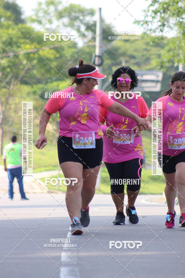 Buy your photos of the event5� Divas Run on Fotop