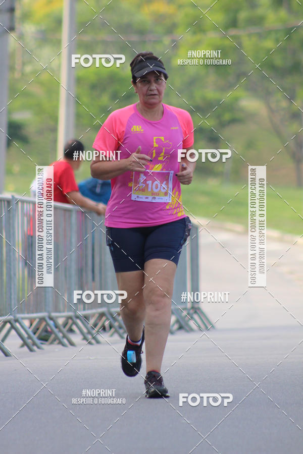 Buy your photos of the event5� Divas Run on Fotop