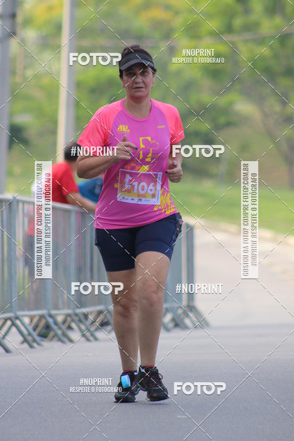 Buy your photos of the event5� Divas Run on Fotop
