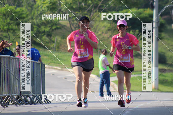 Buy your photos of the event5� Divas Run on Fotop