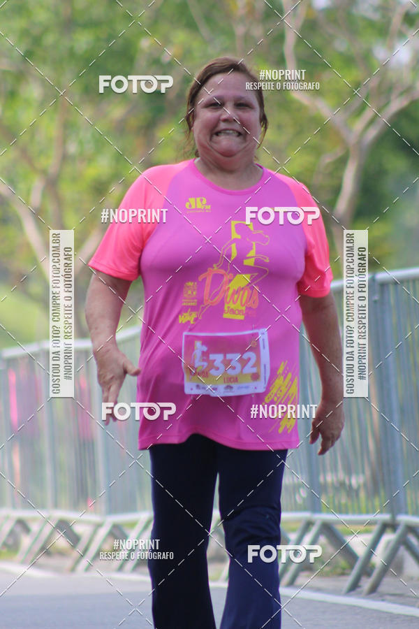 Buy your photos of the event5� Divas Run on Fotop