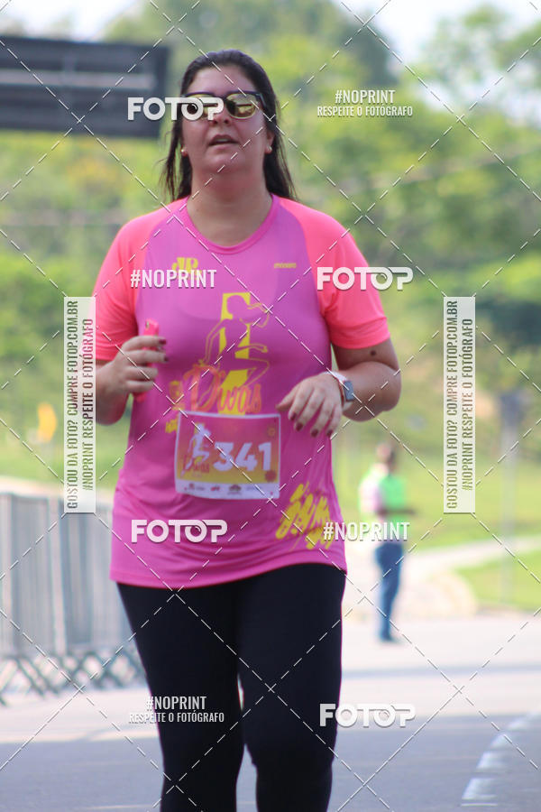 Buy your photos of the event5� Divas Run on Fotop