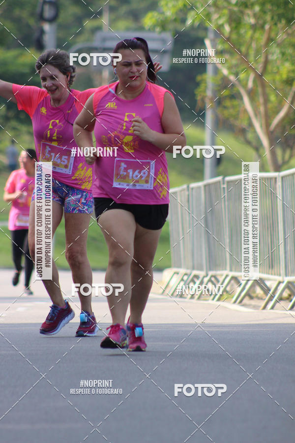 Buy your photos of the event5� Divas Run on Fotop