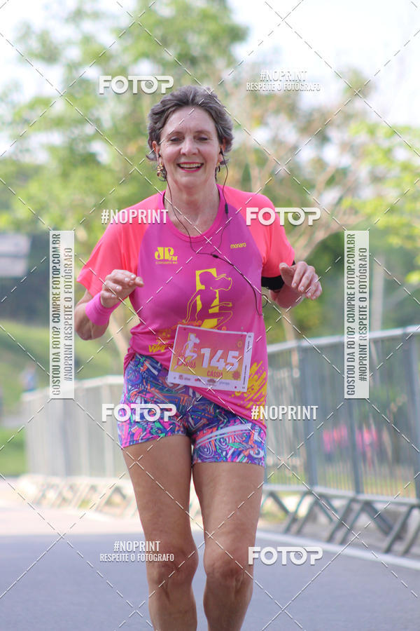 Buy your photos of the event5� Divas Run on Fotop