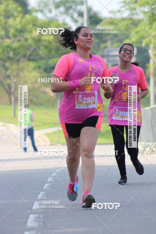 Buy your photos of the event5� Divas Run on Fotop