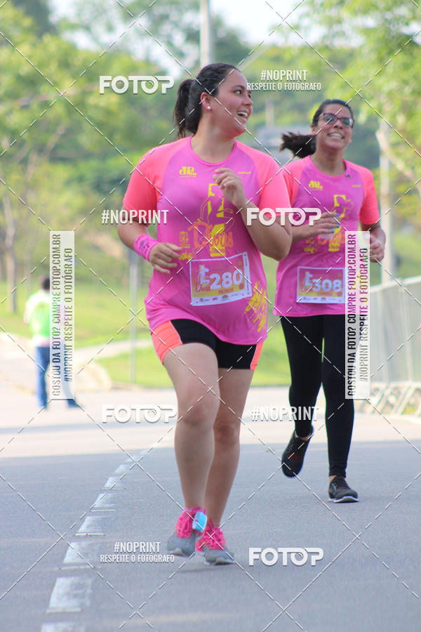 Buy your photos of the event5� Divas Run on Fotop