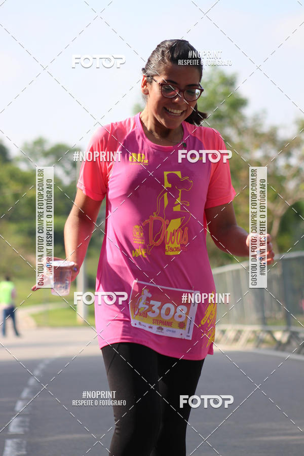 Buy your photos of the event5� Divas Run on Fotop