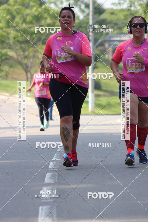 Buy your photos of the event5� Divas Run on Fotop