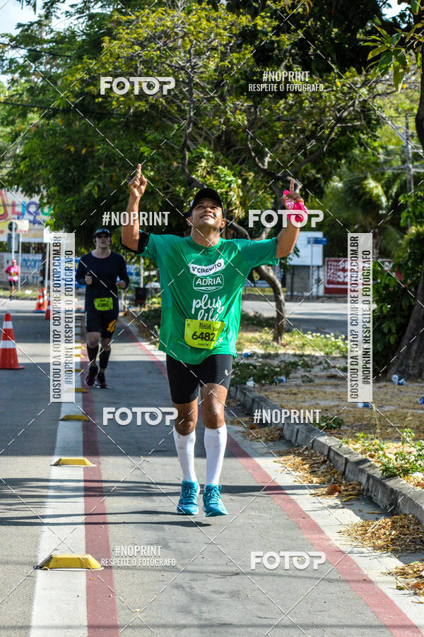 Buy your photos of the eventIII MEIA MARATONA COMETA on Fotop