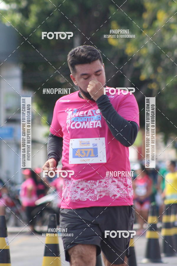 Buy your photos of the eventIII MEIA MARATONA COMETA on Fotop
