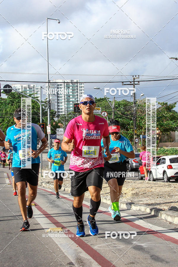 Buy your photos of the eventIII MEIA MARATONA COMETA on Fotop