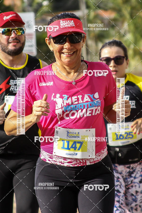 Buy your photos of the eventIII MEIA MARATONA COMETA on Fotop
